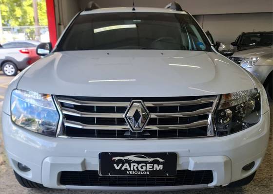 RENAULT DUSTER 2.0 DYNAMIQUE 4X2 16V FLEX 4P AUTOMÁTICO
